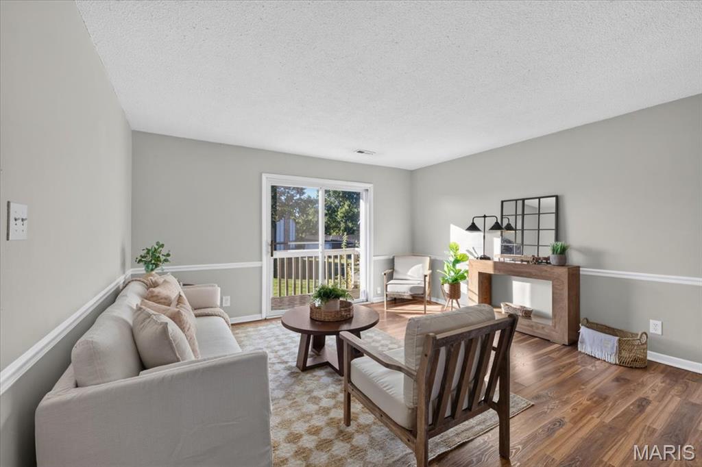 2042 Gascony Parc Drive Unit 2042 — photo