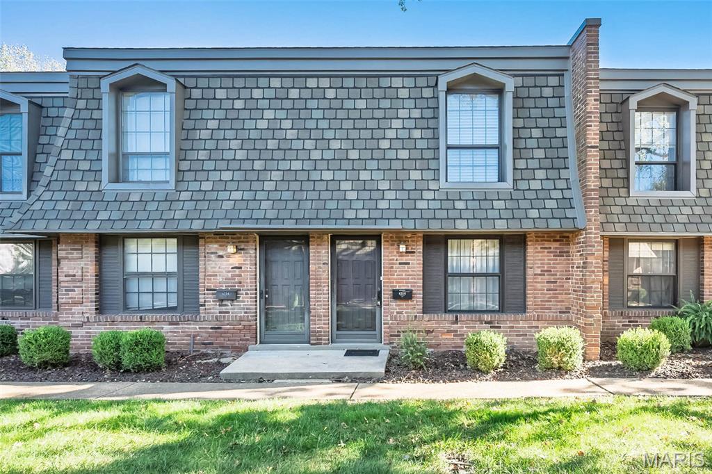 4256 Eiffel Drive — photo