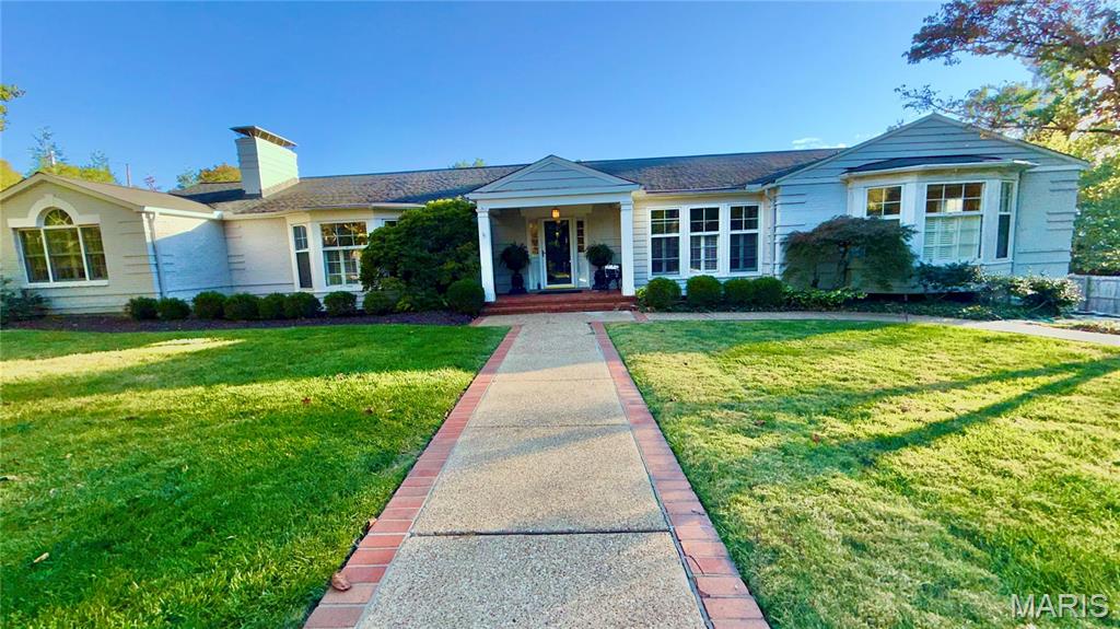 2 Warson Lane — photo