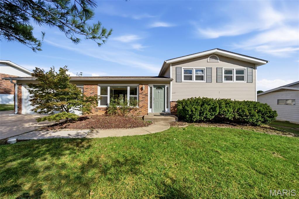 1207 Fieldhurst Drive — photo