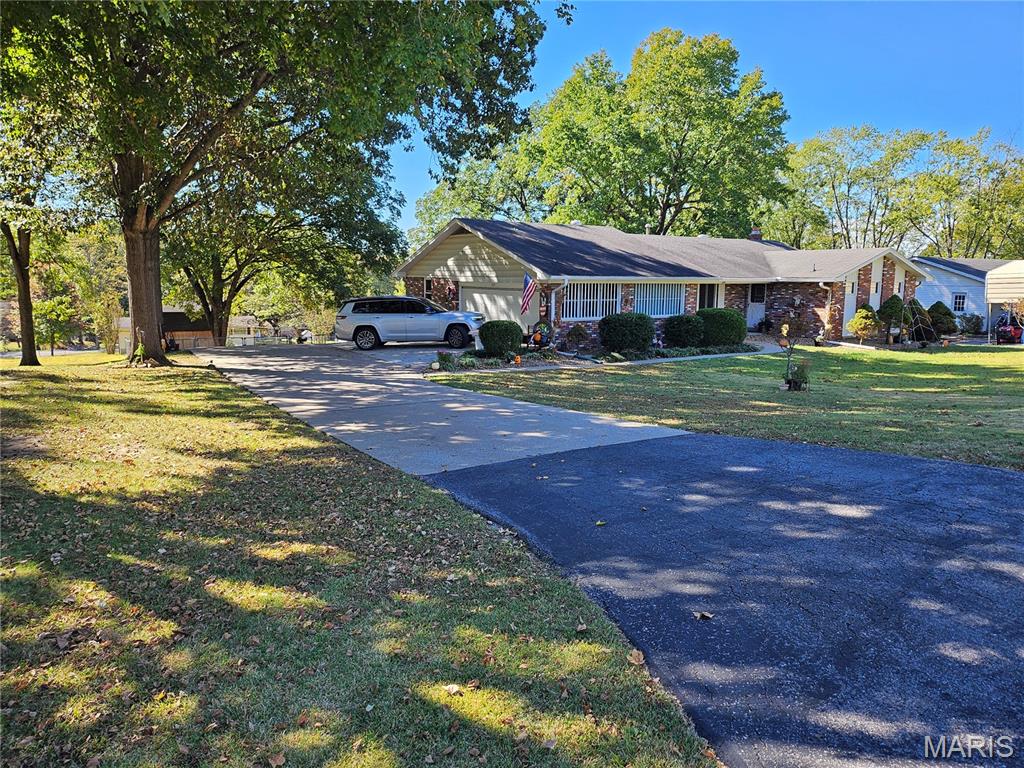 265 Grandview Drive — photo