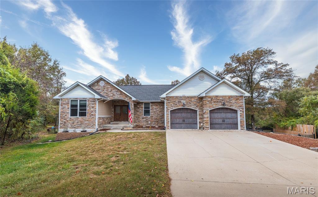 1717 Palmer Court — photo