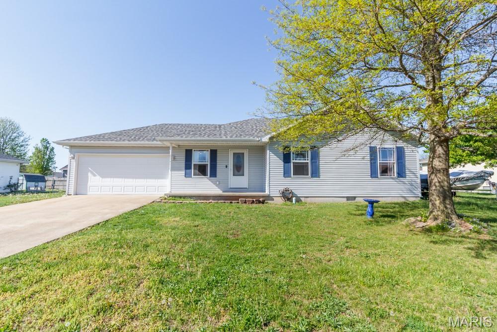 1123 Applelane Drive — photo