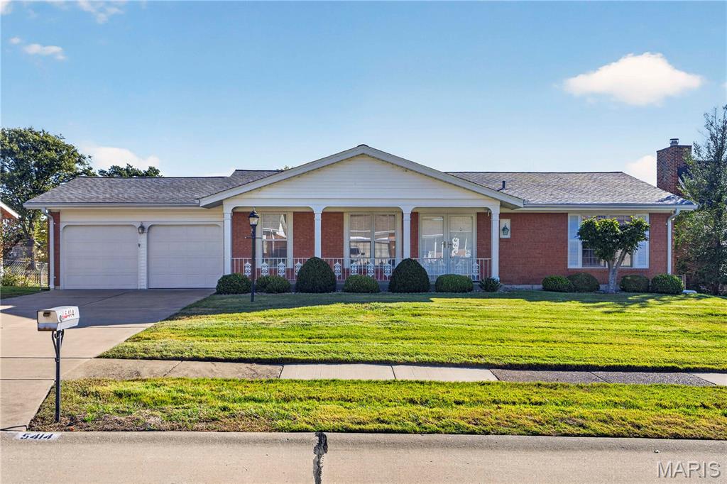5414 Danforth Drive — photo