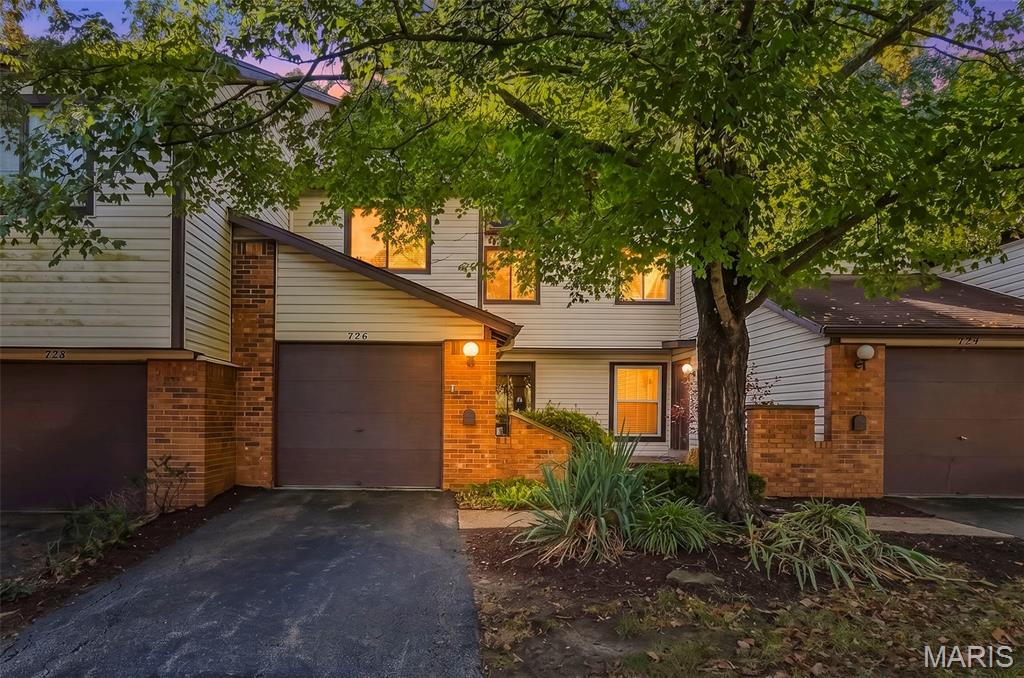 726 Windy Ridge Drive — photo