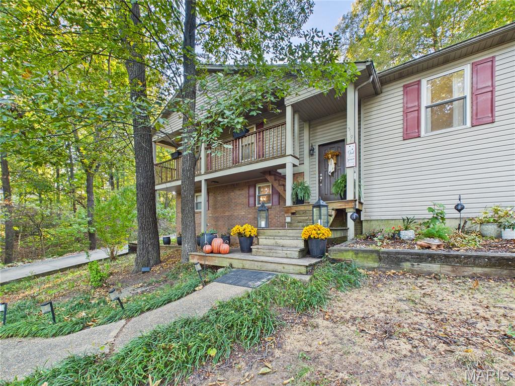 1519 E Kenton Road — photo