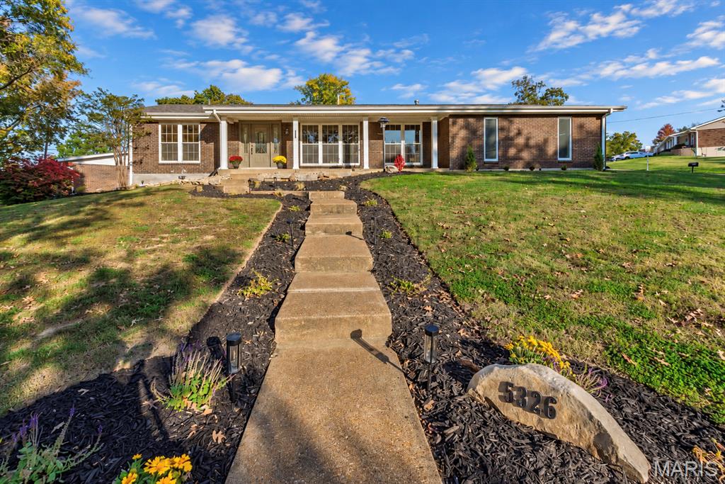 5326 Kings Park Drive — photo