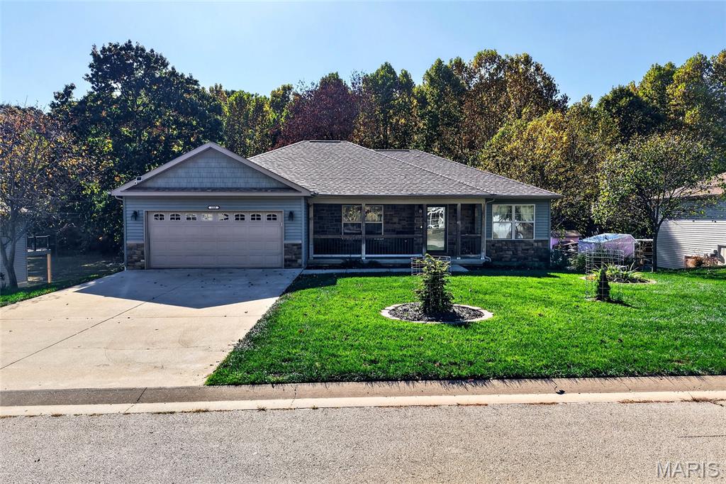 132 Sycamore Drive — photo