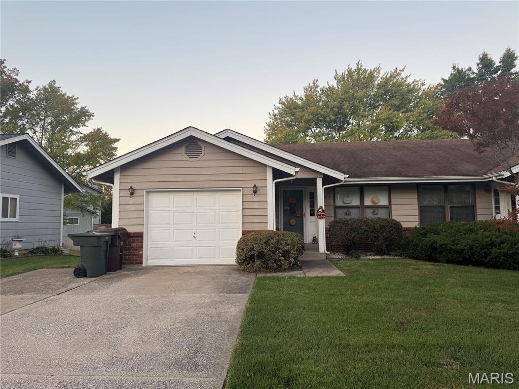 315 Della Drive — photo