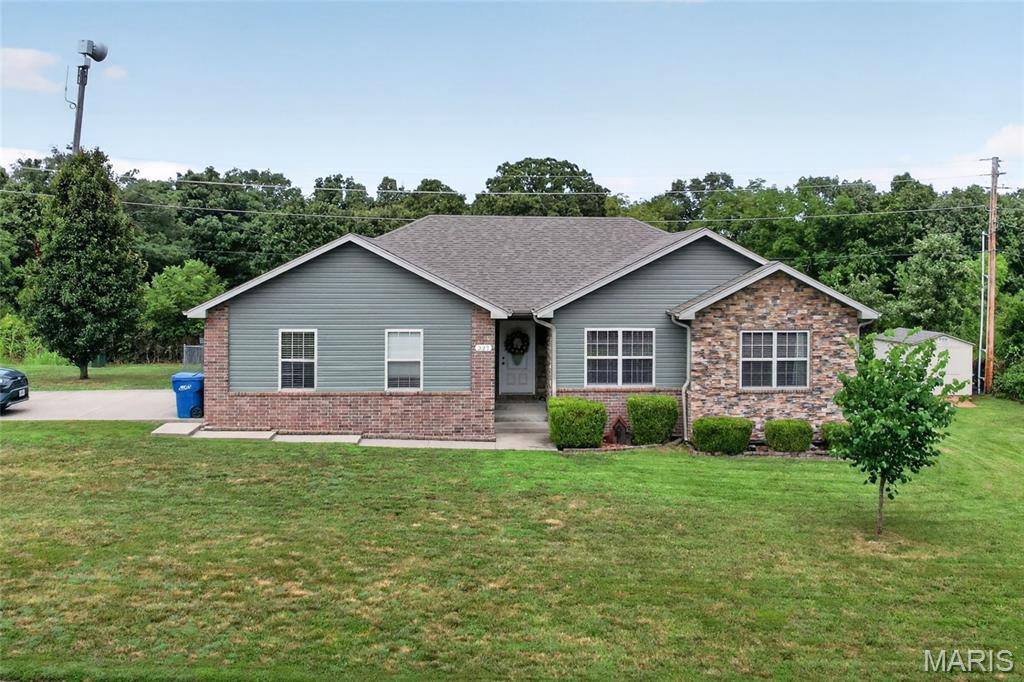 327 Keller Drive — photo