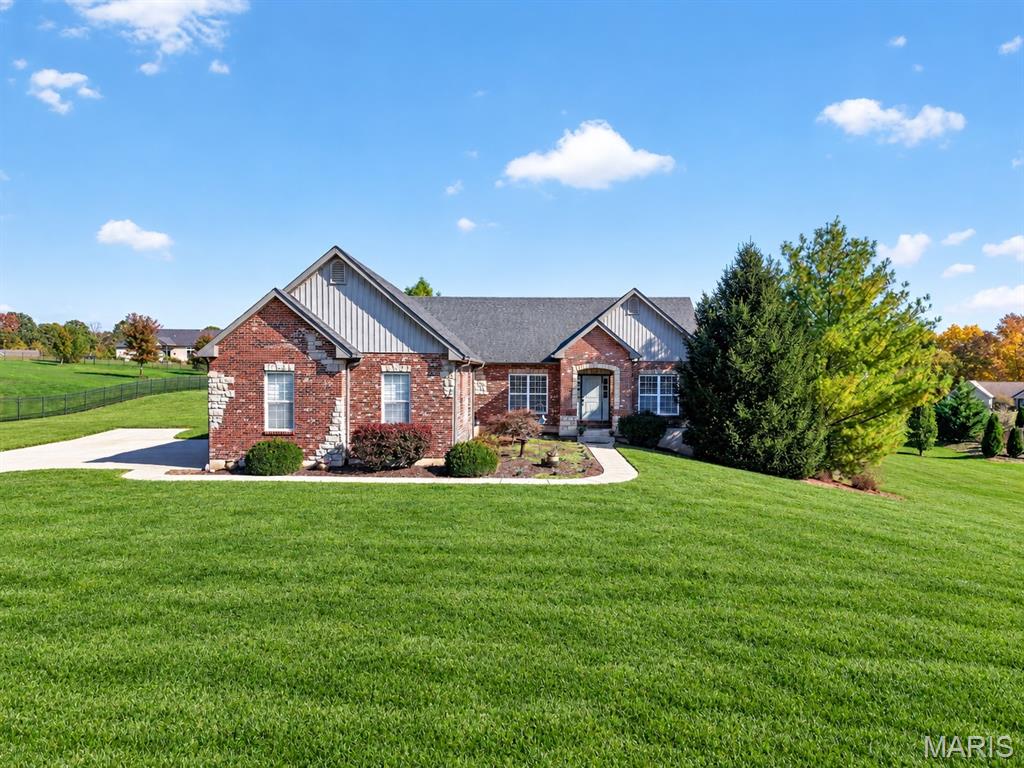 180 Pintail Drive — photo