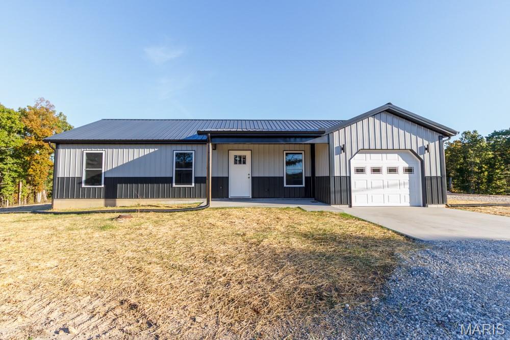 15552 Top Drive — photo