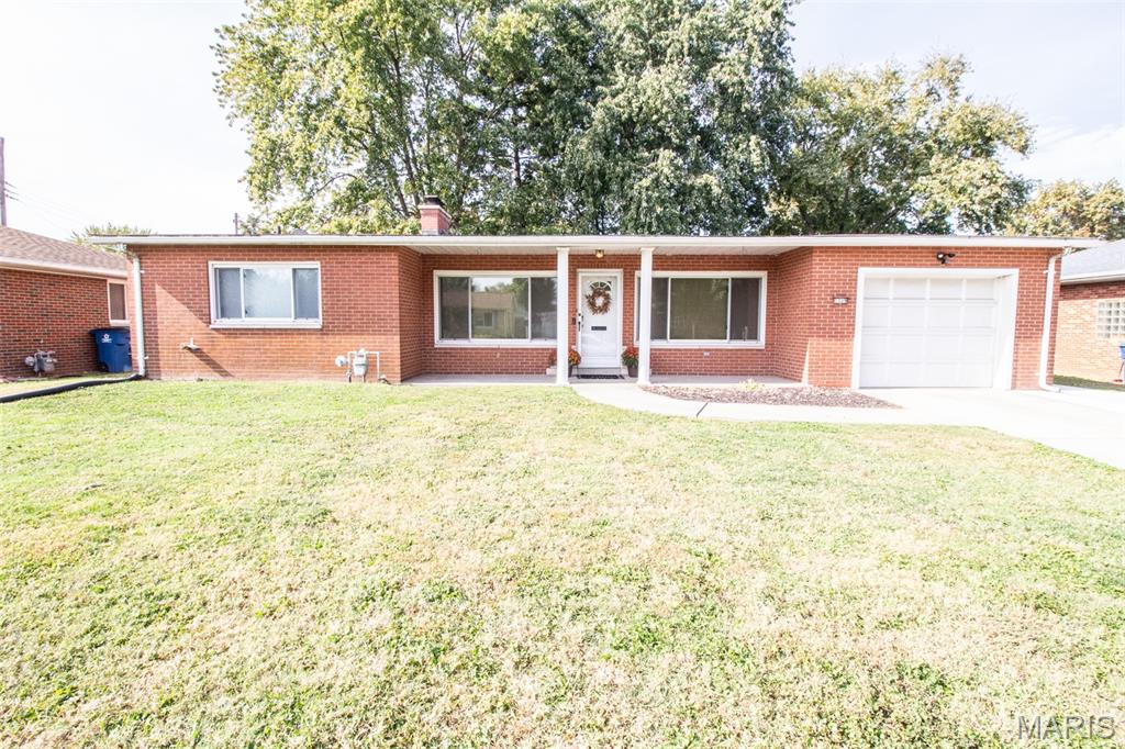 3309 Lydia Lane — photo