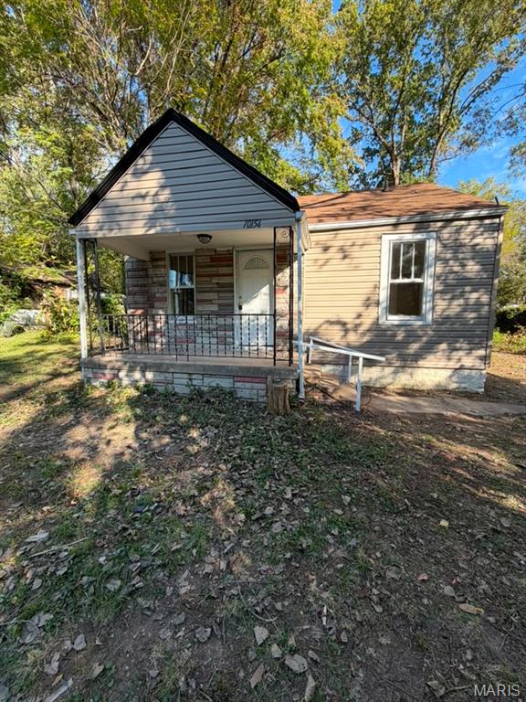 Home in St Louis, MO 63136 — photo 2