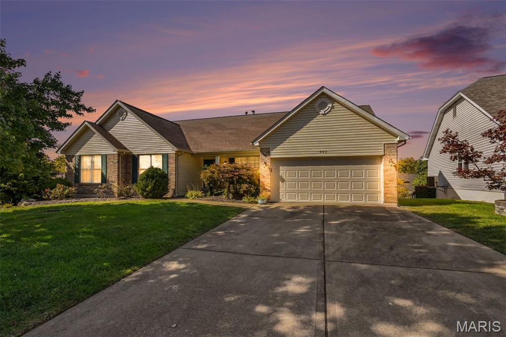923 Midpoint Drive — photo