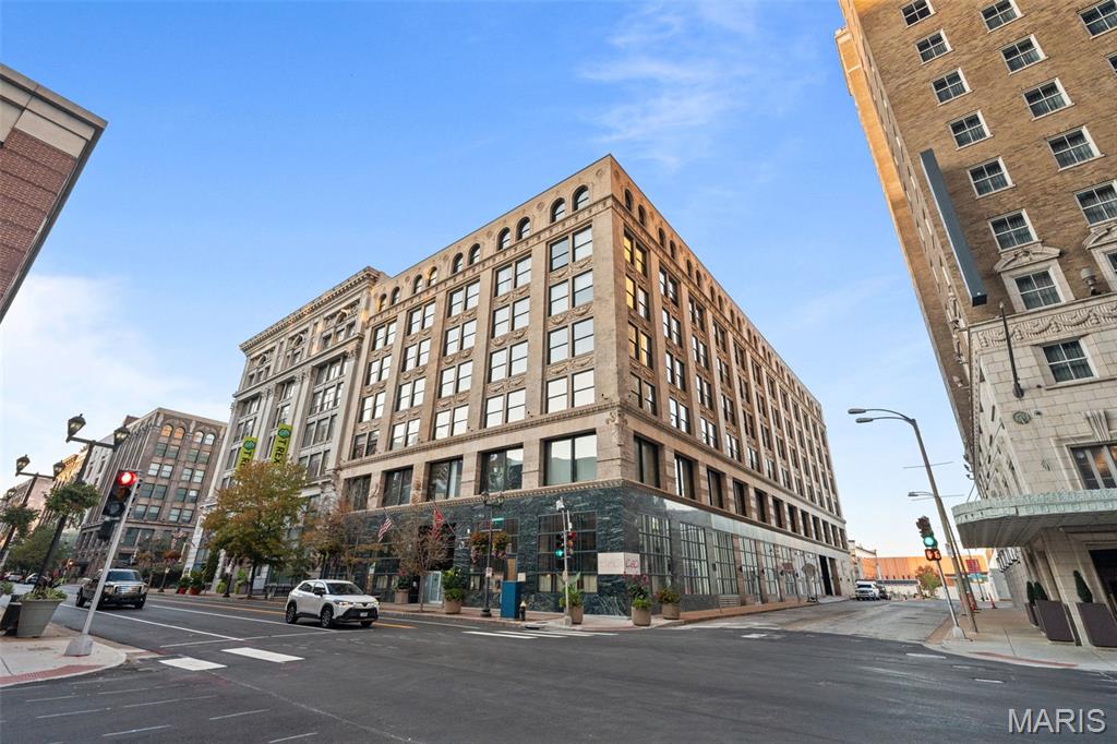 901 Washington Avenue Unit 310 — photo