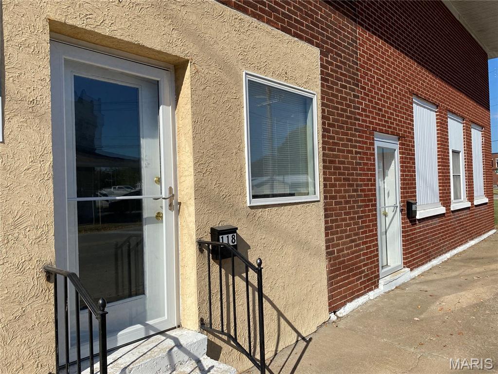 118 S Main Street — photo