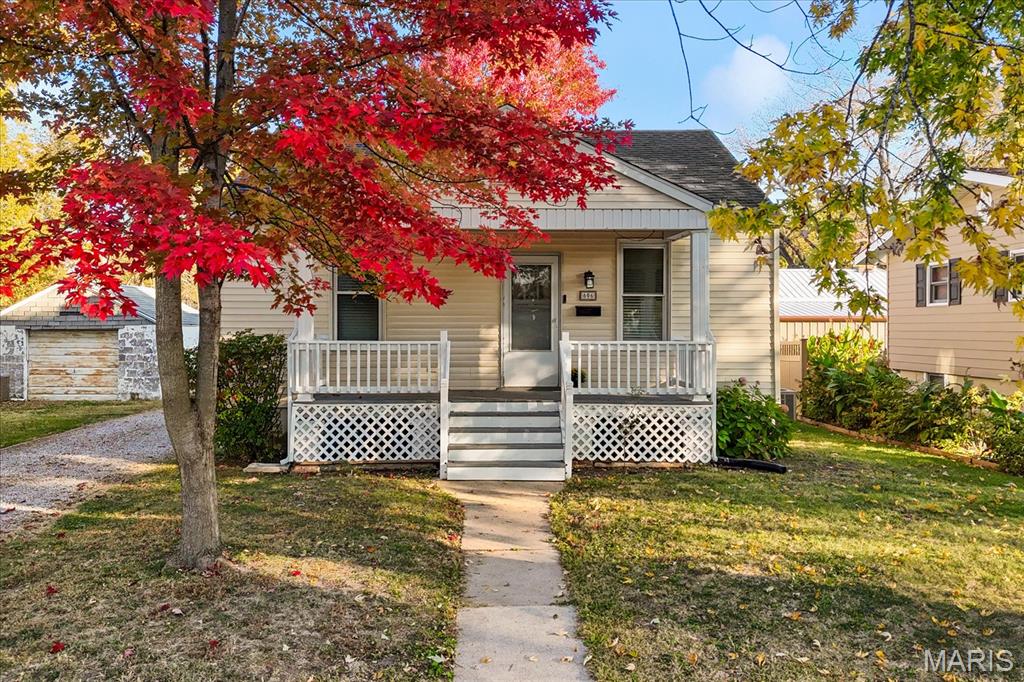 606 E Adams Street — photo