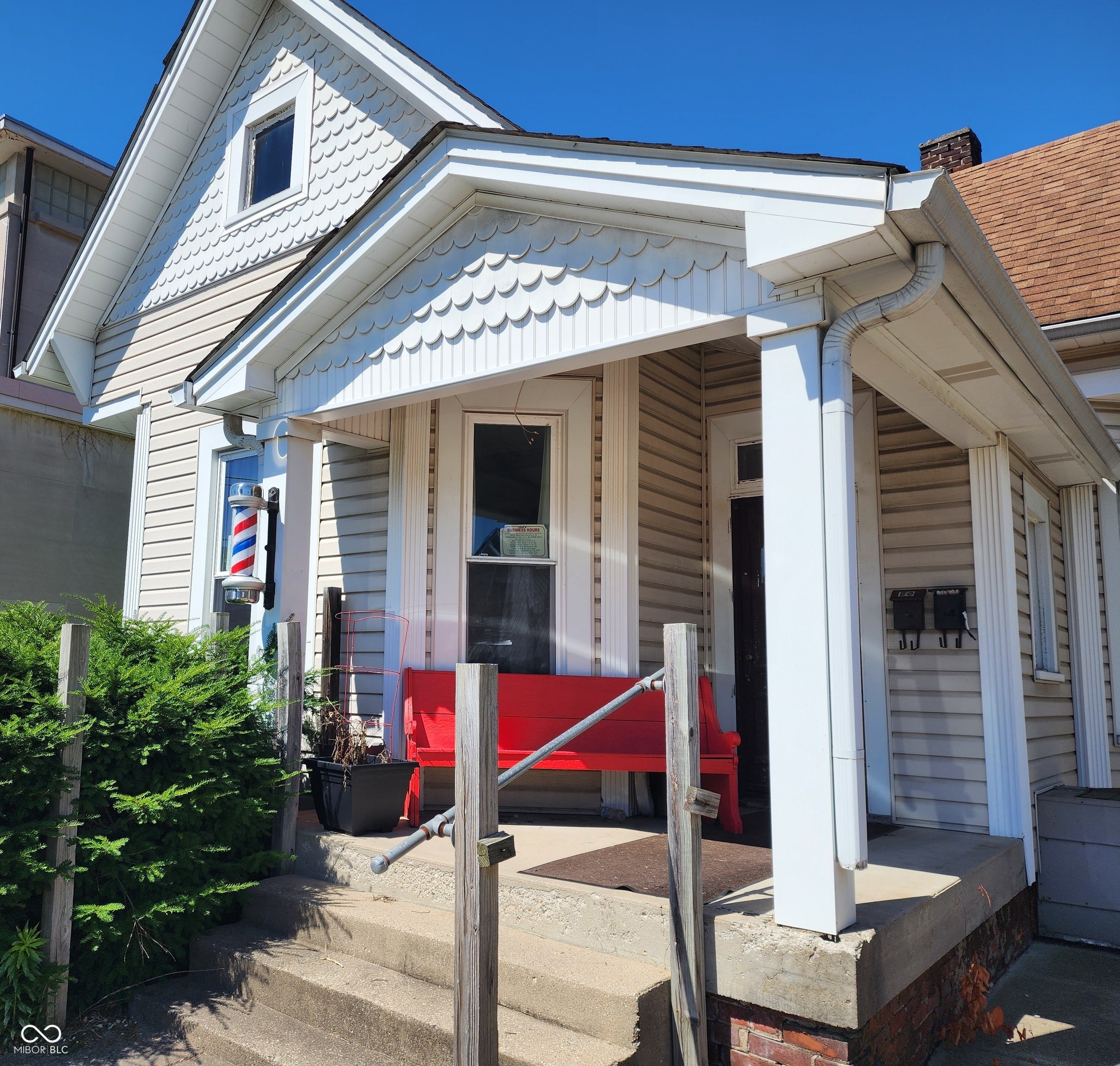 80 N Jackson Street — photo