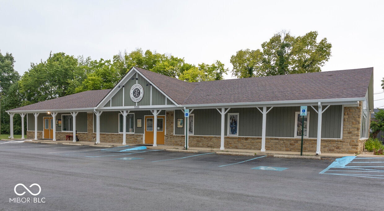 1000 N State Road 135 — photo