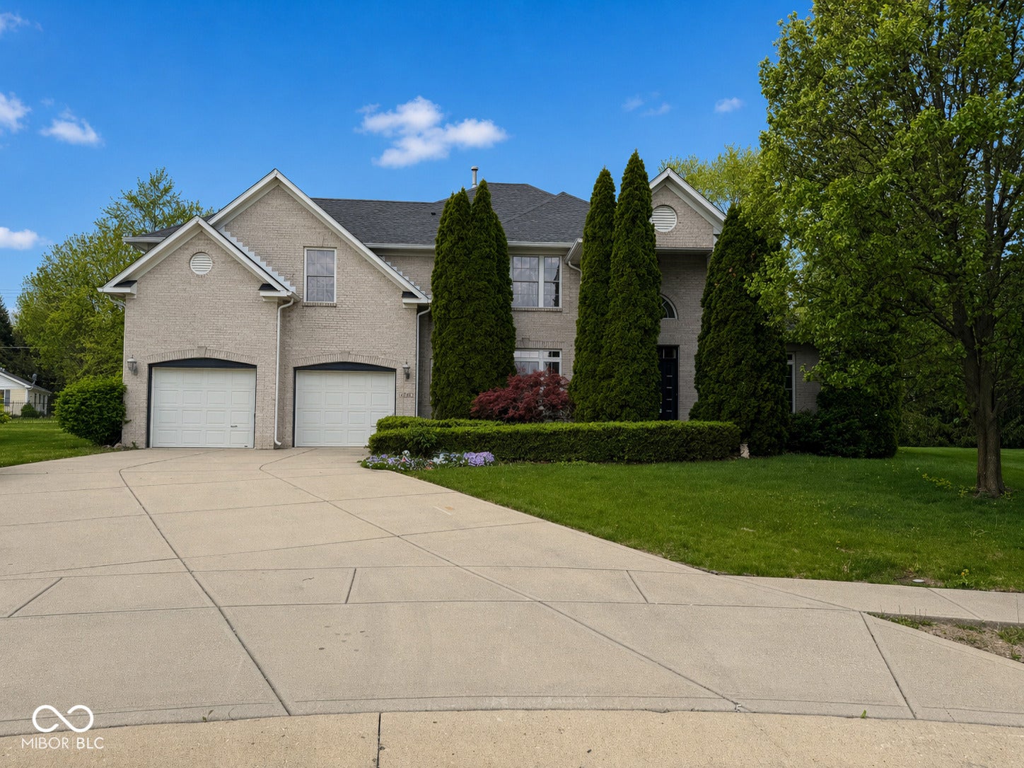 4064 Shady Pointe Row — photo