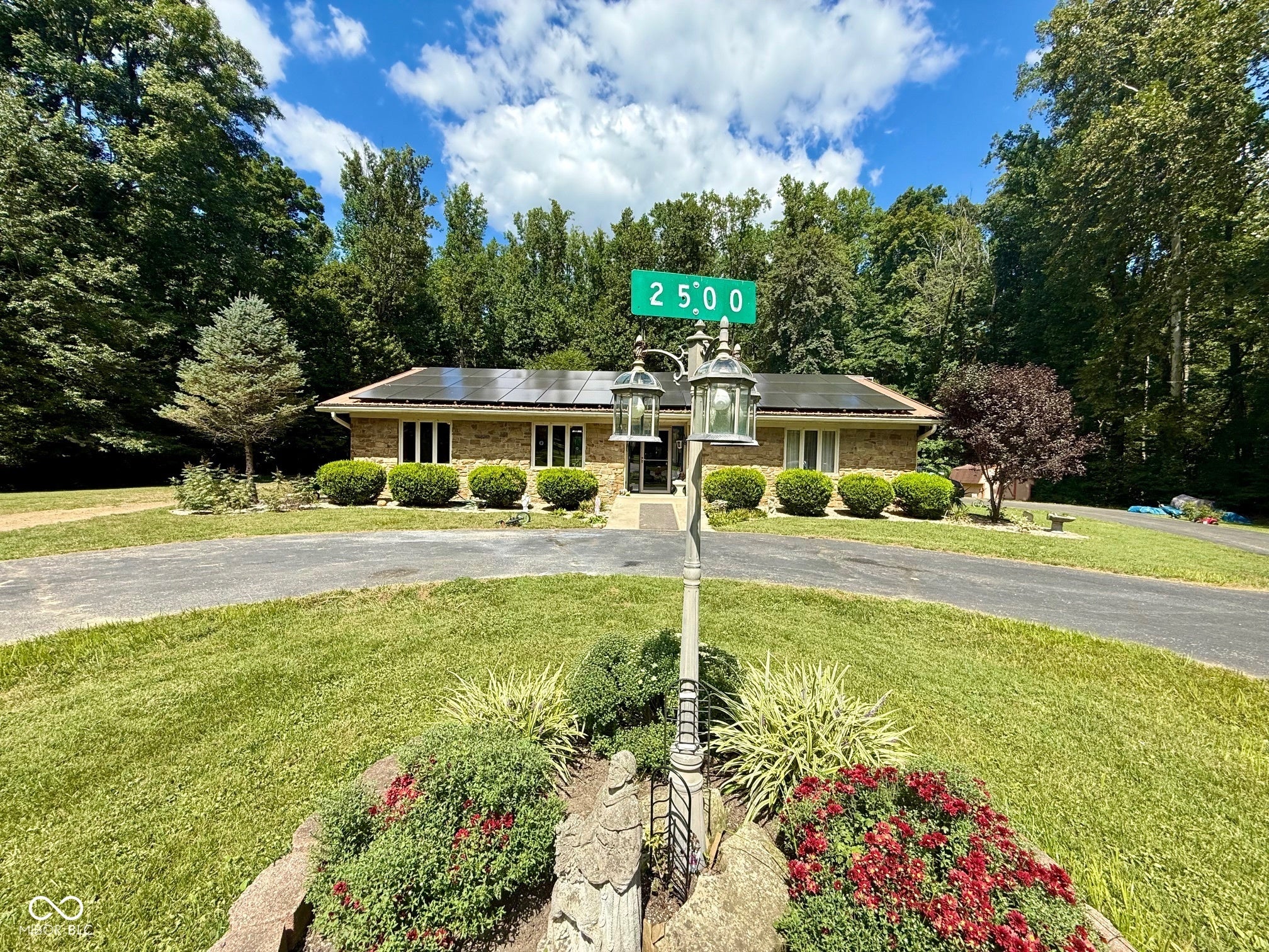 2500 S Edgewood Cove — photo