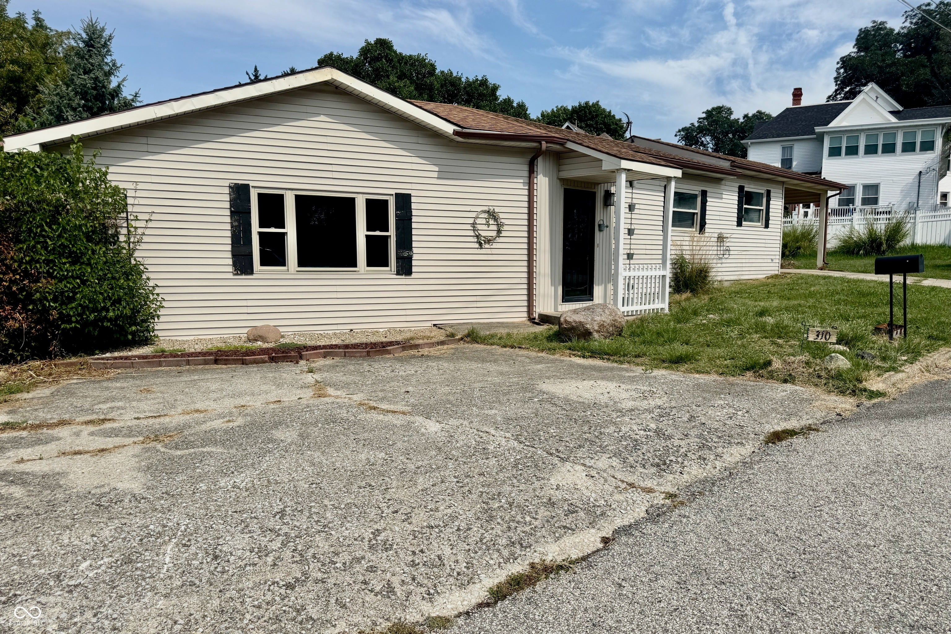 310 W Central Avenue — photo