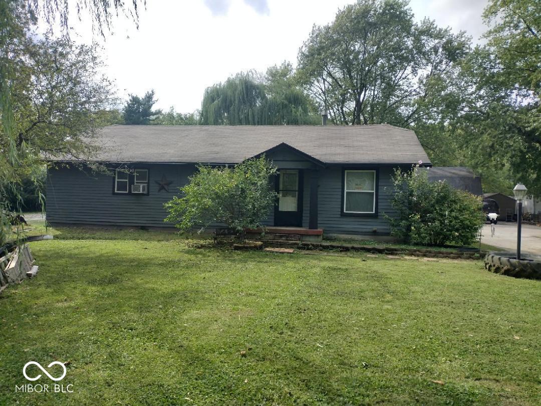 8825 N 300 E — photo