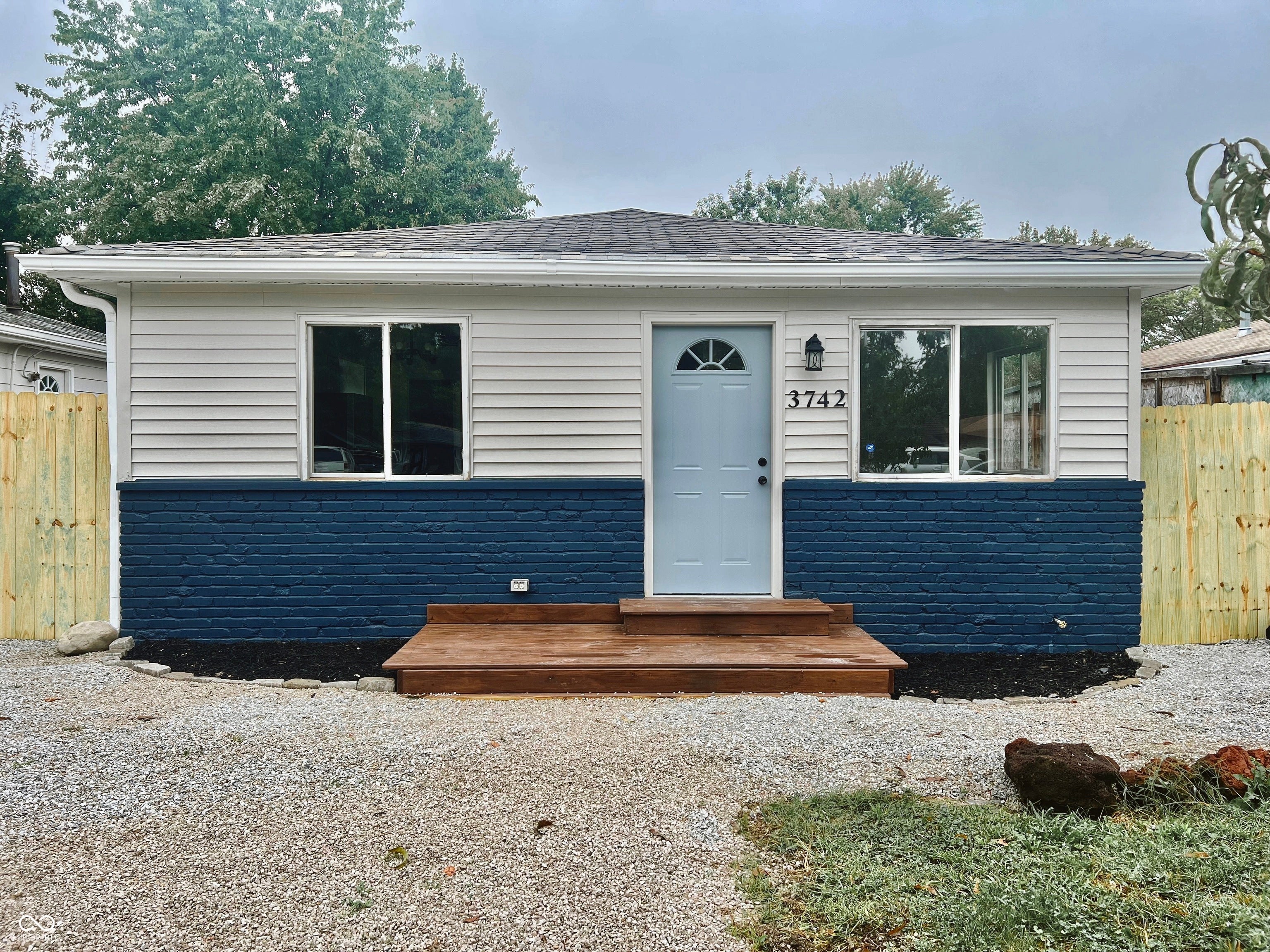 3742 S Walcott Street — photo