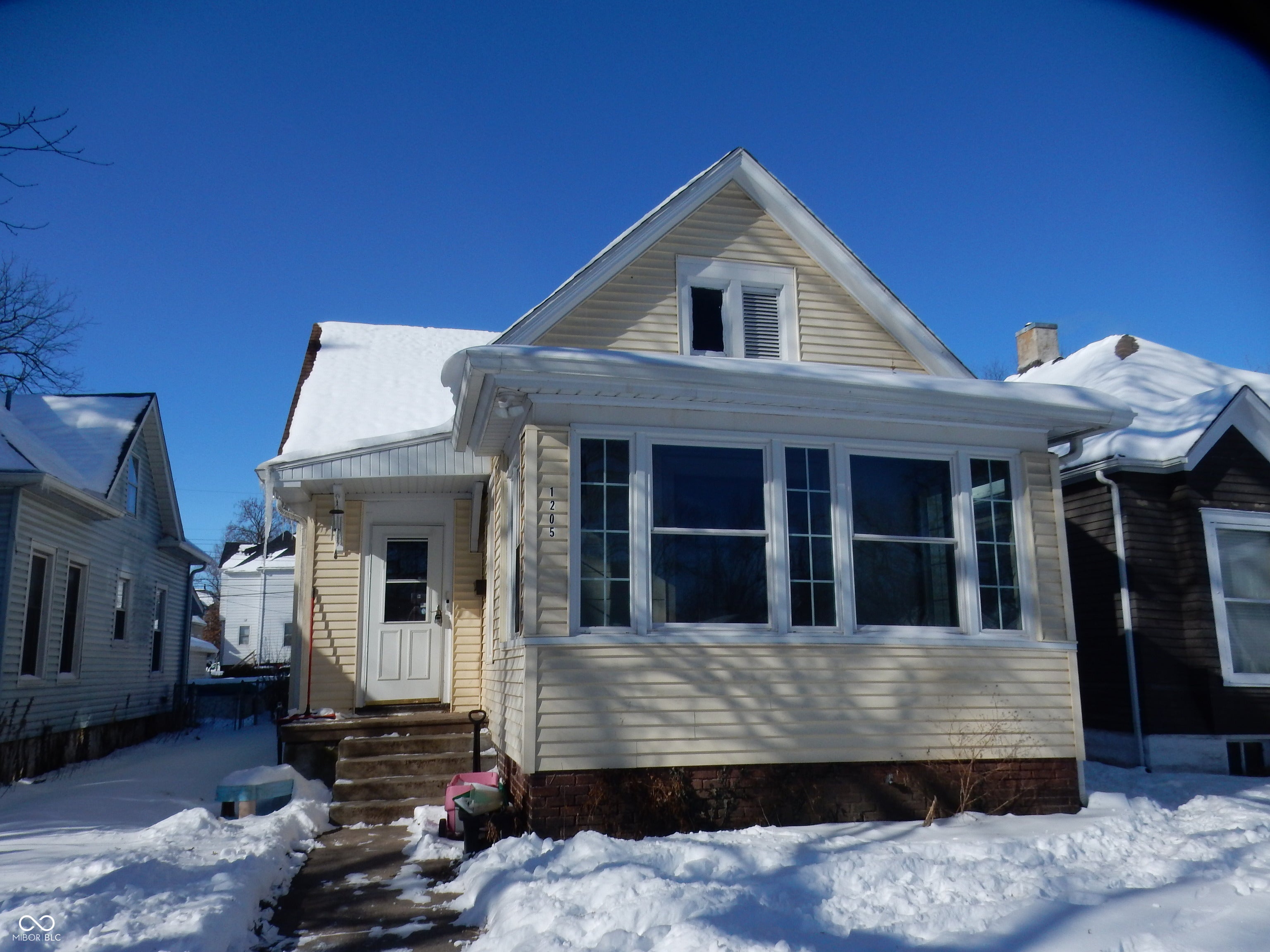 1205 S 8th Street — photo