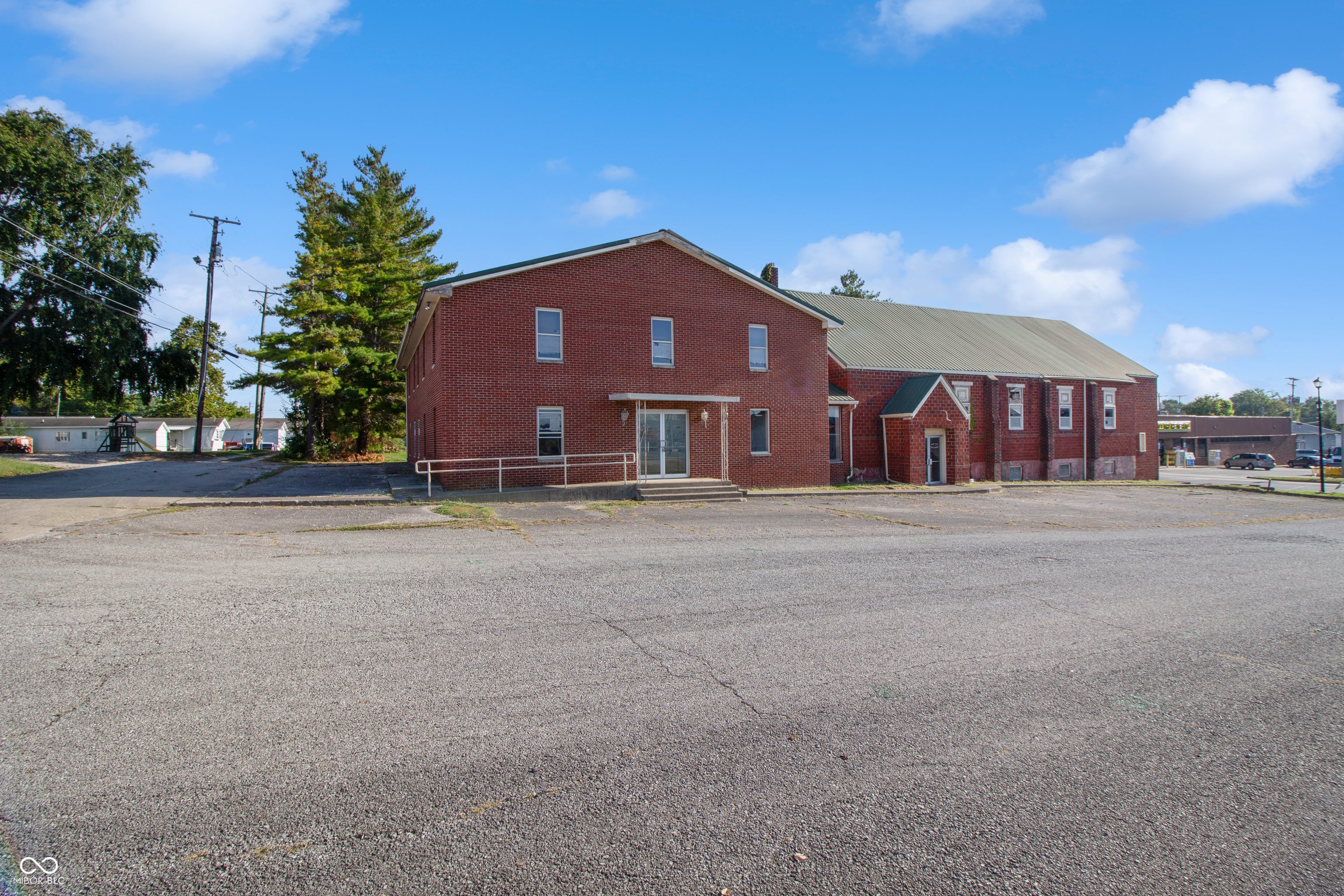 220 S Main Street — photo