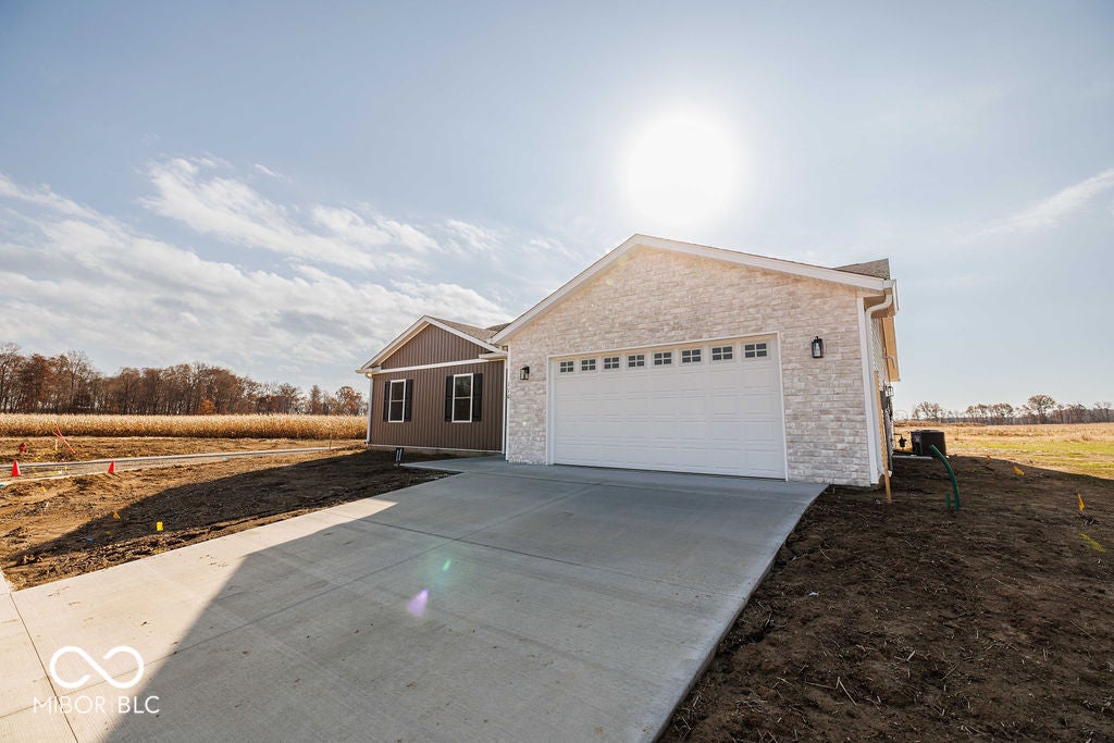 110 Pin Oak Road — photo