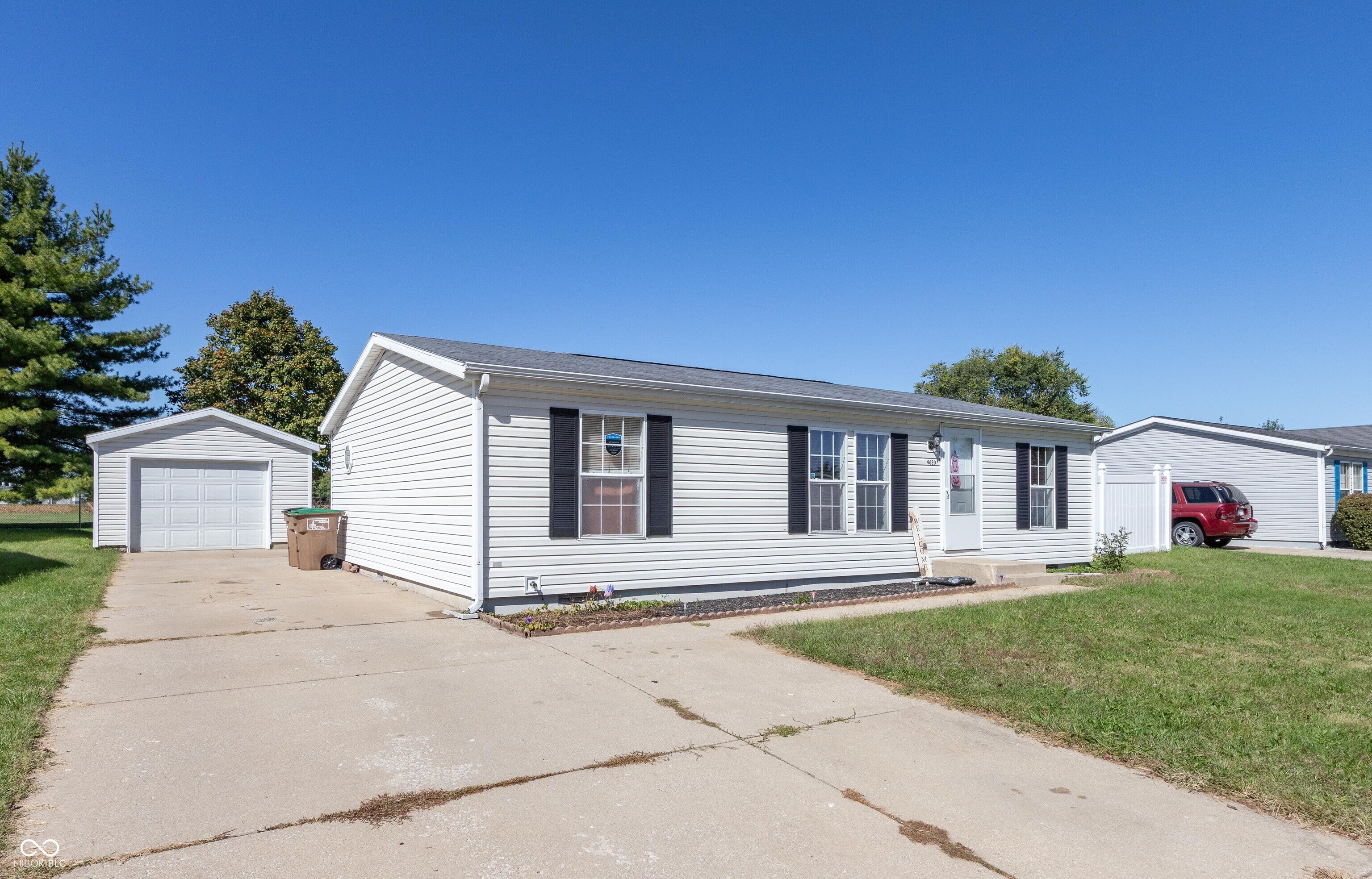 4620 Autumn Ridge Drive — photo