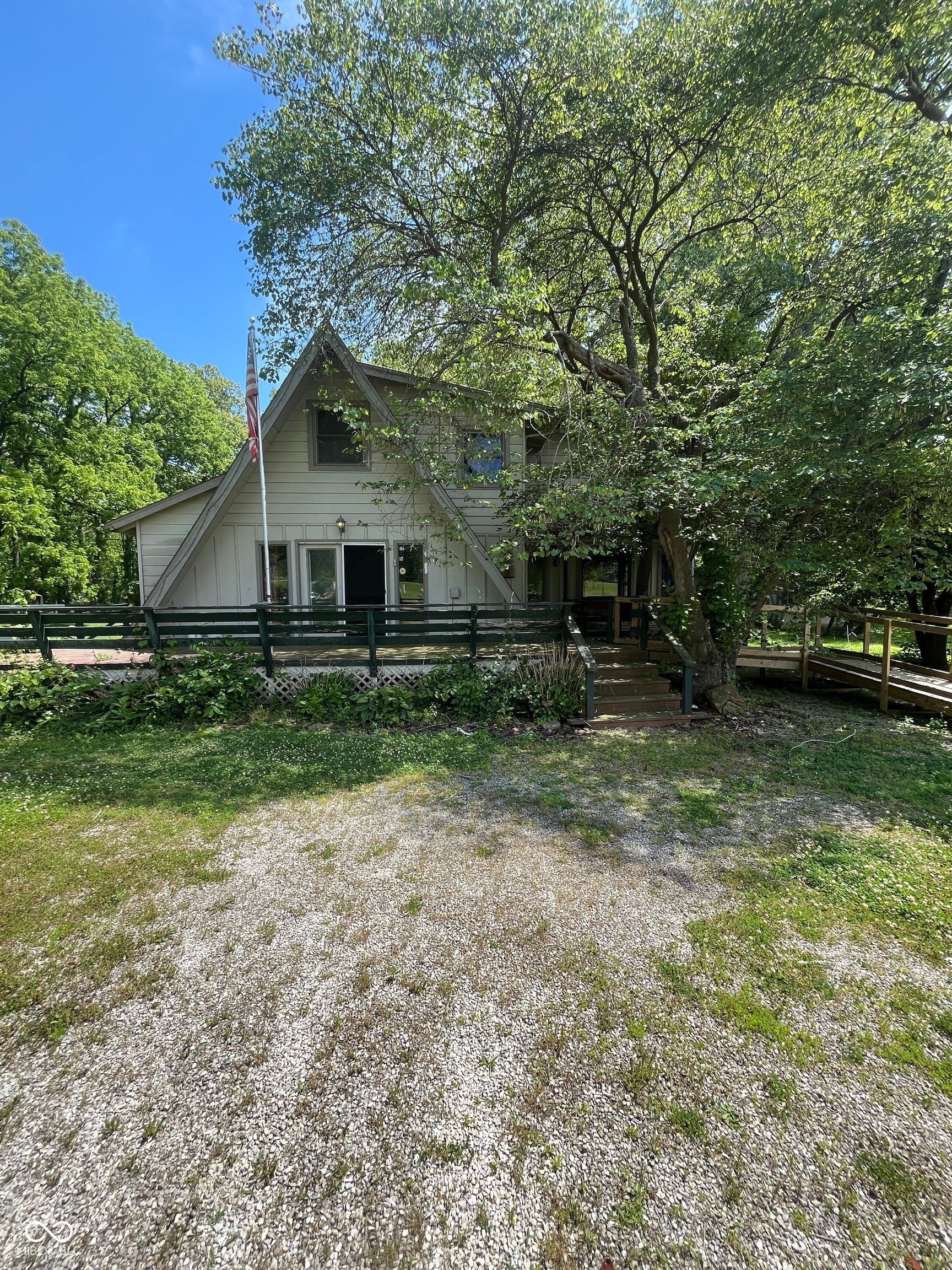 4007 E State Road 46 — photo