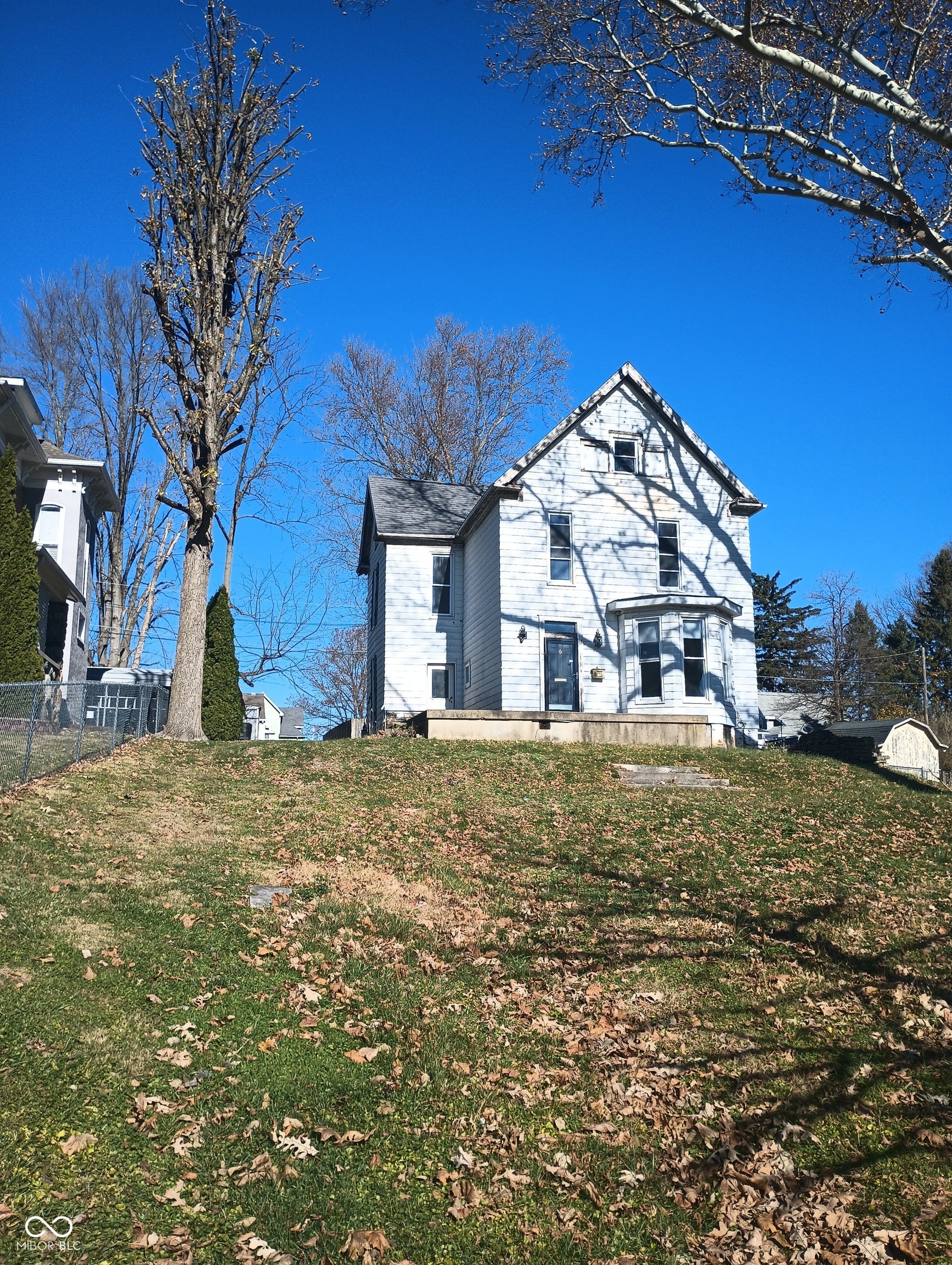 316 E 5th Street — photo