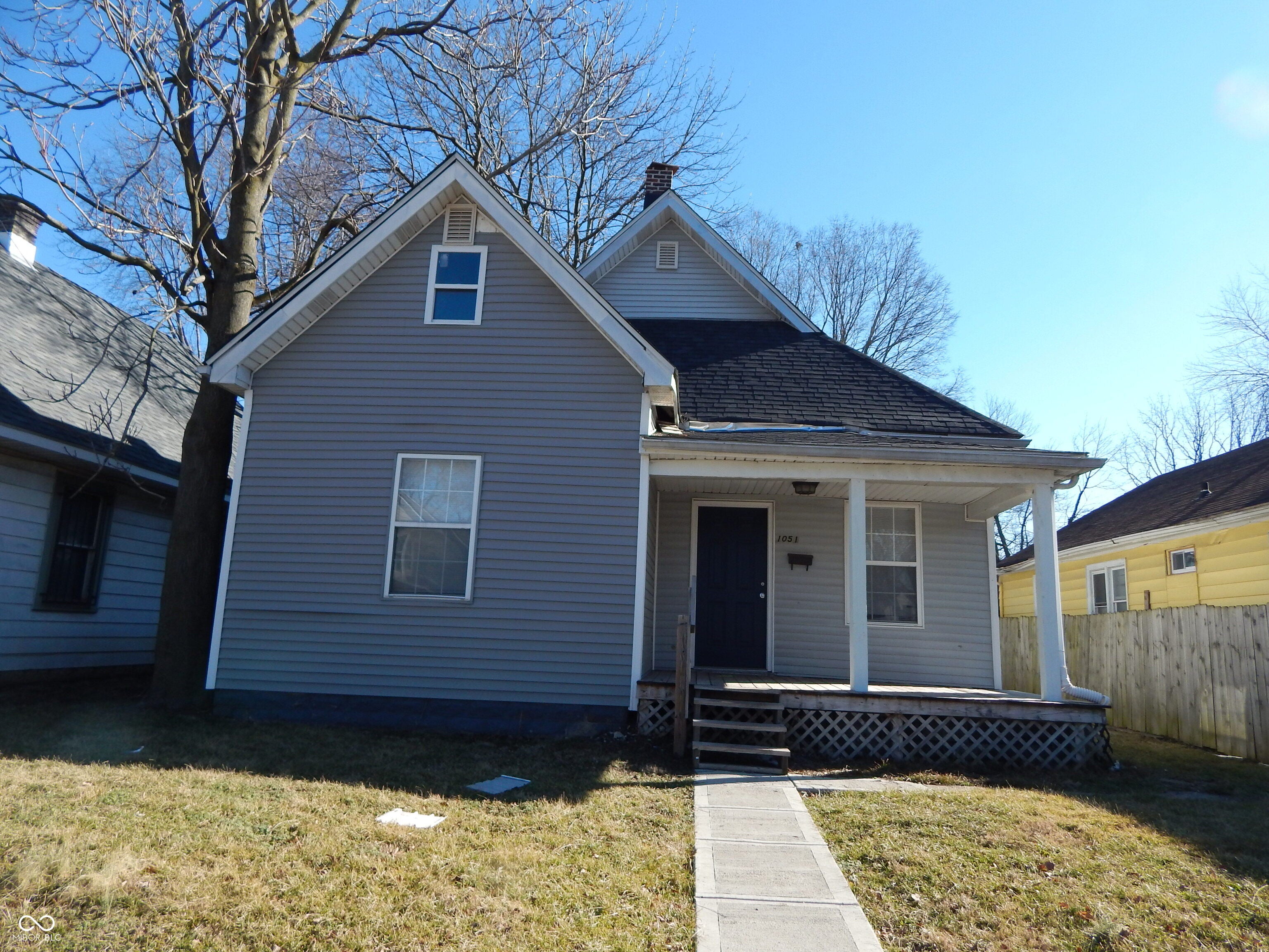 1051 N Holmes Avenue — photo