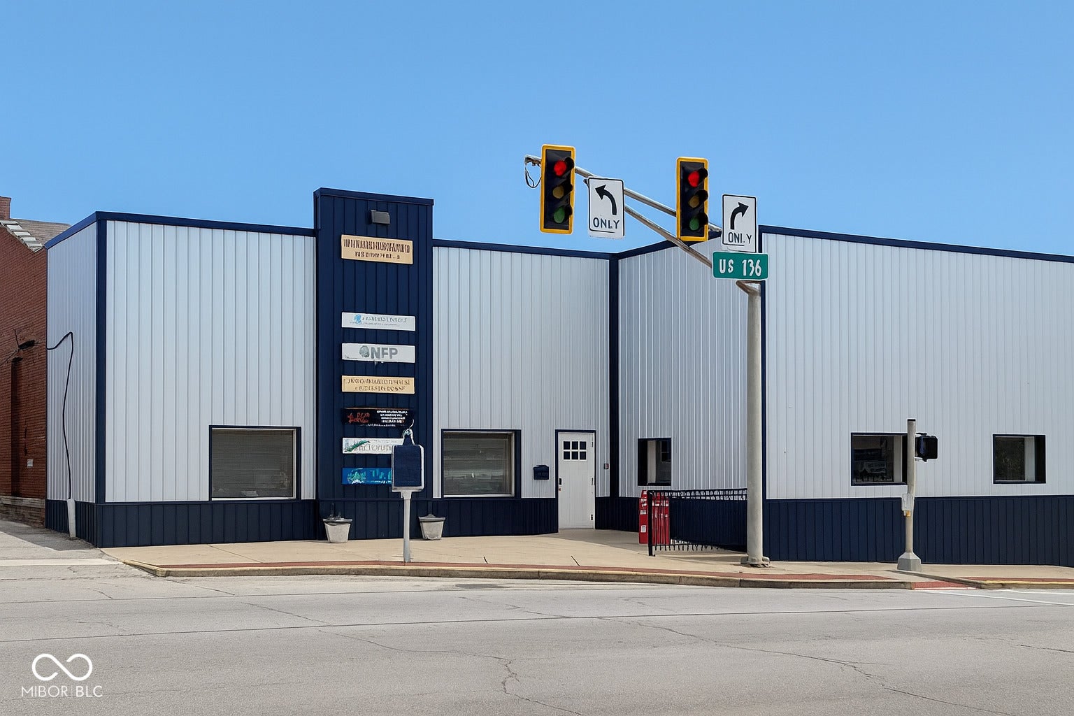 302 E Market Street — photo