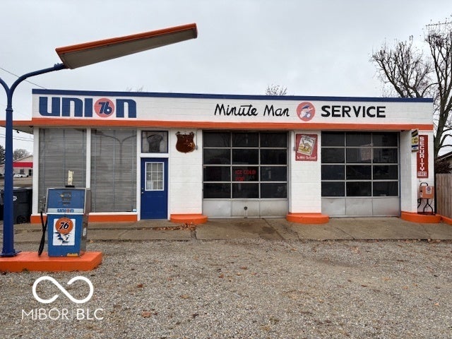 206 N Main Street — photo