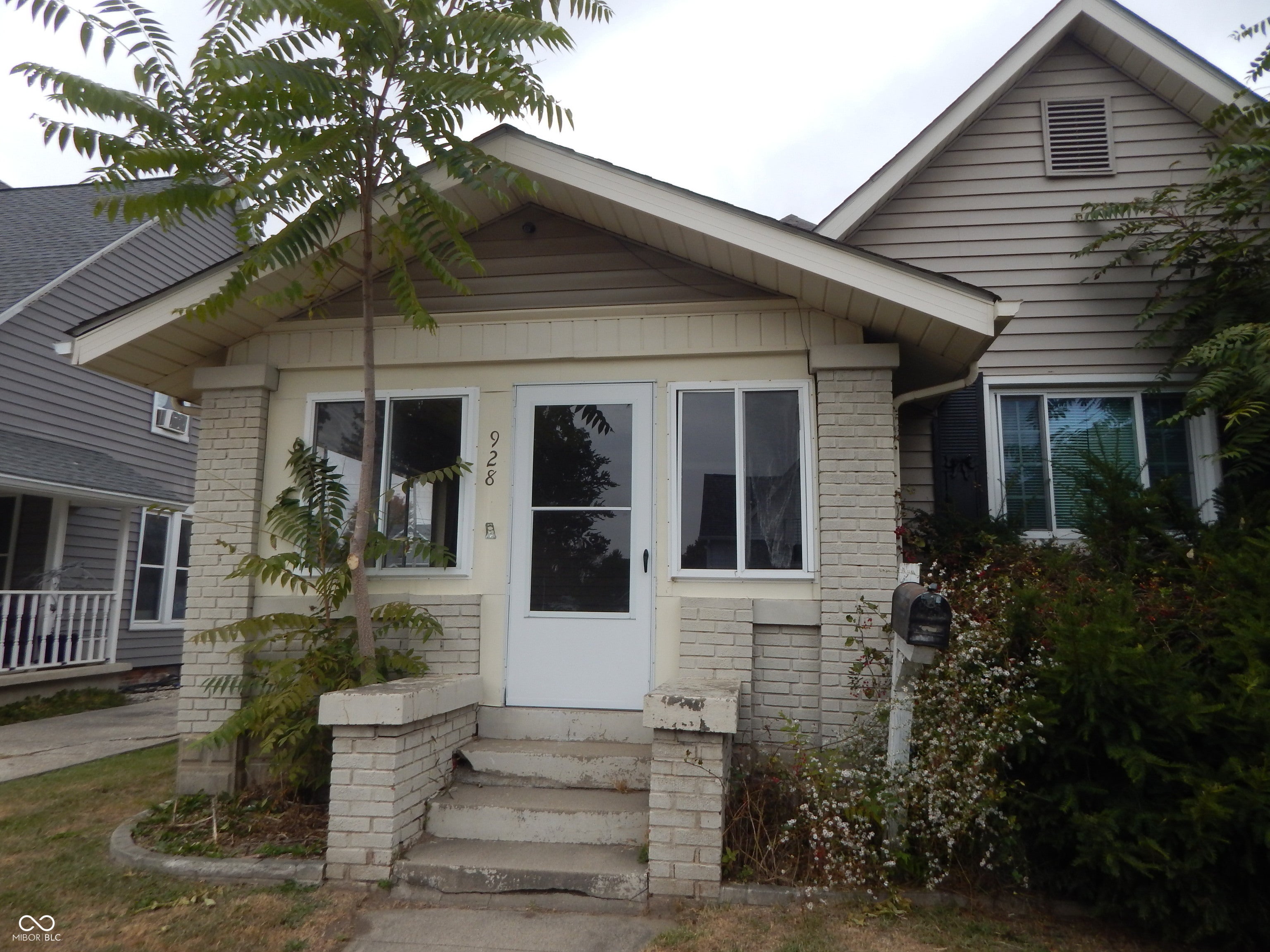 928 S a Street — photo