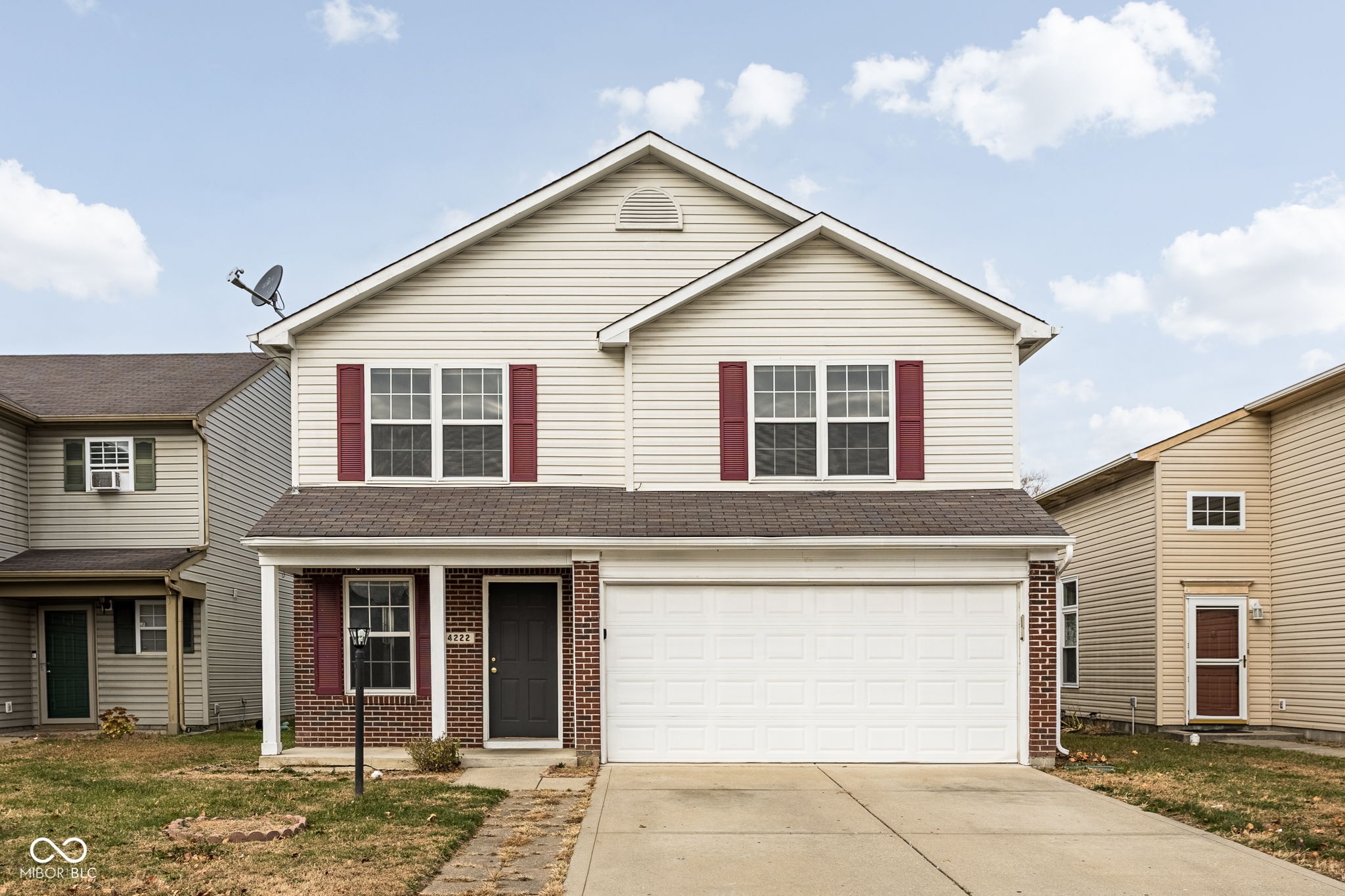 4222 Village Trace Boulevard — photo