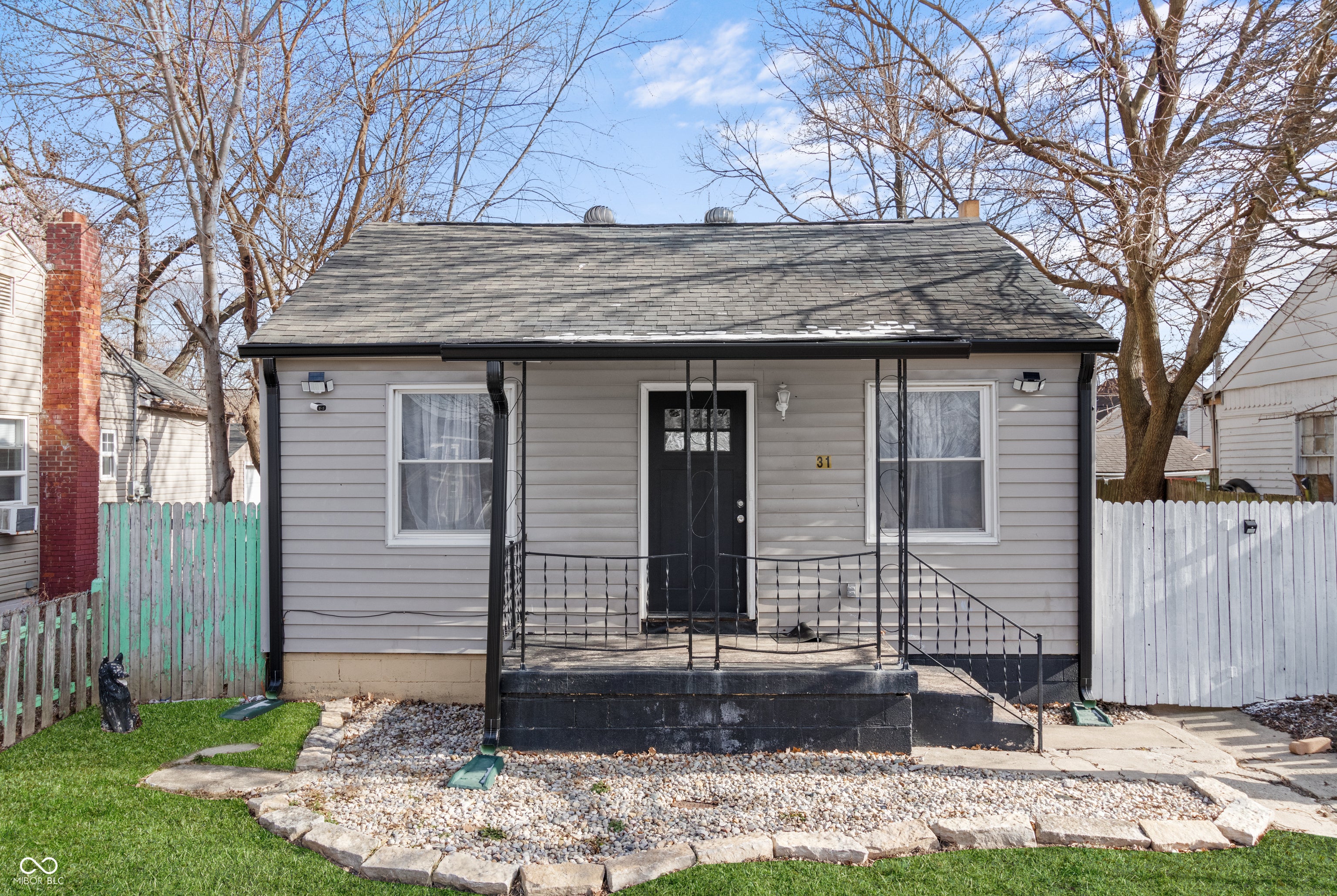 31 N Forest Avenue — photo