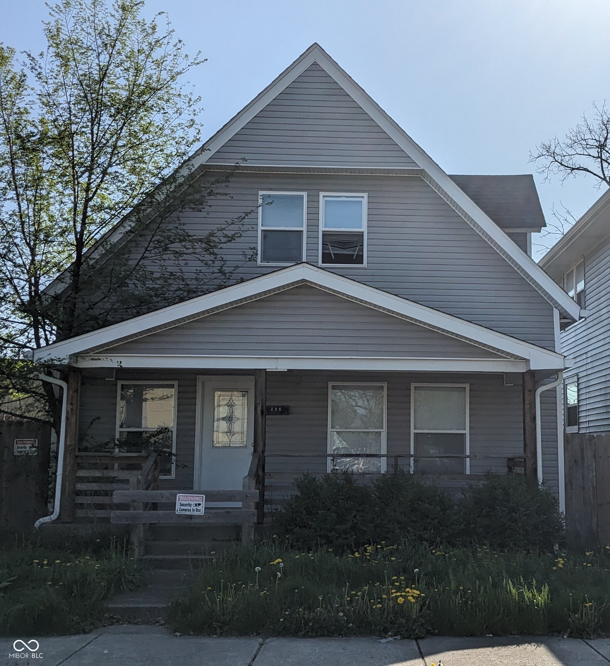 953 N Oxford Street — photo