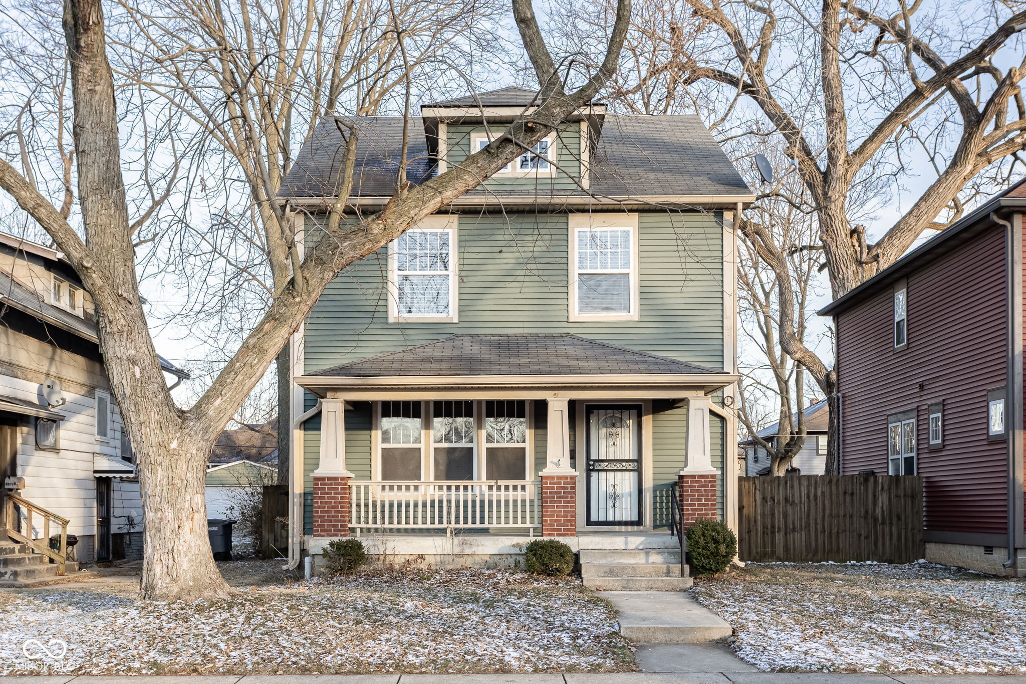 2839 N Talbott Street — photo