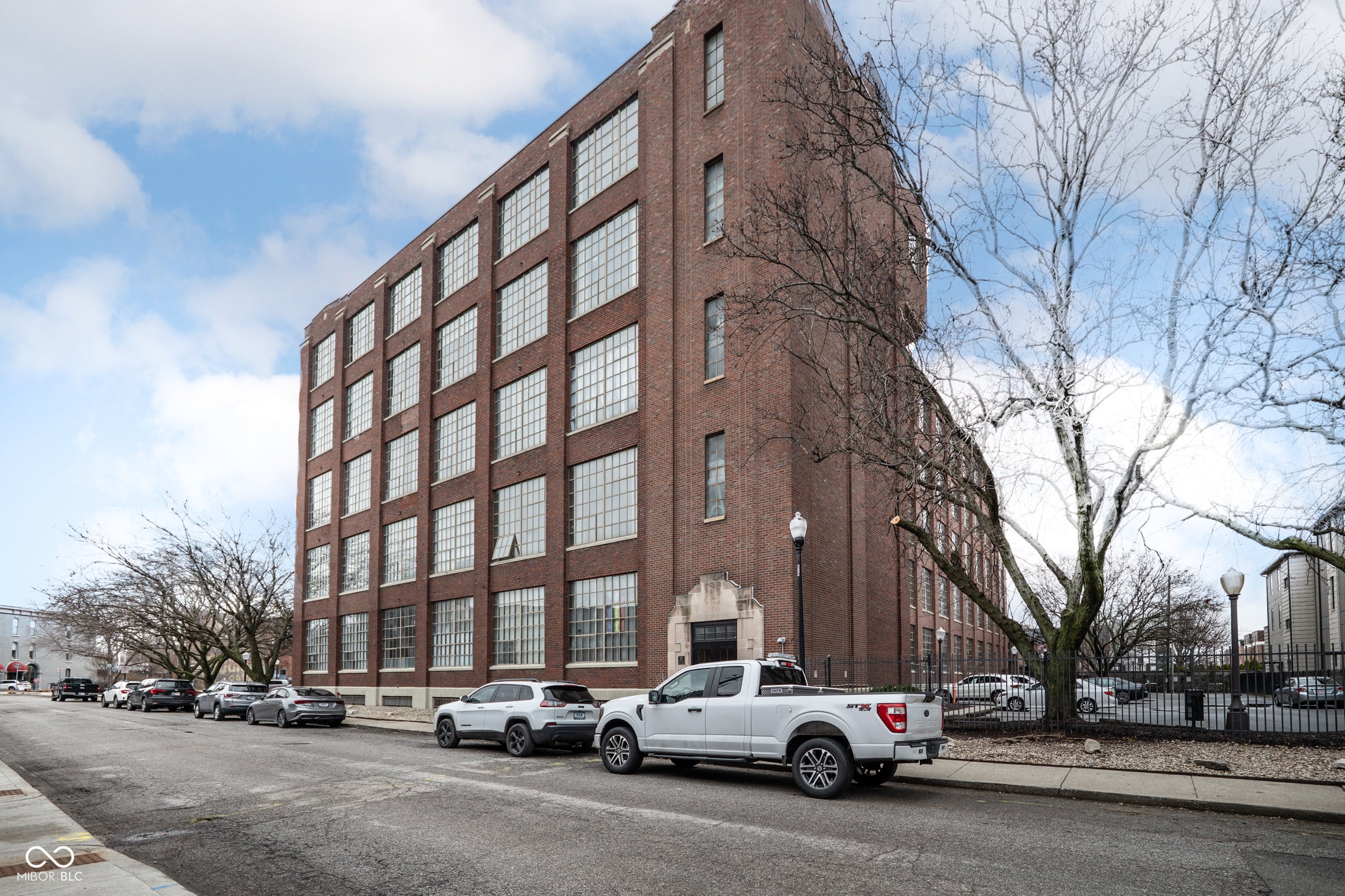 611 N Park Avenue 109 — photo