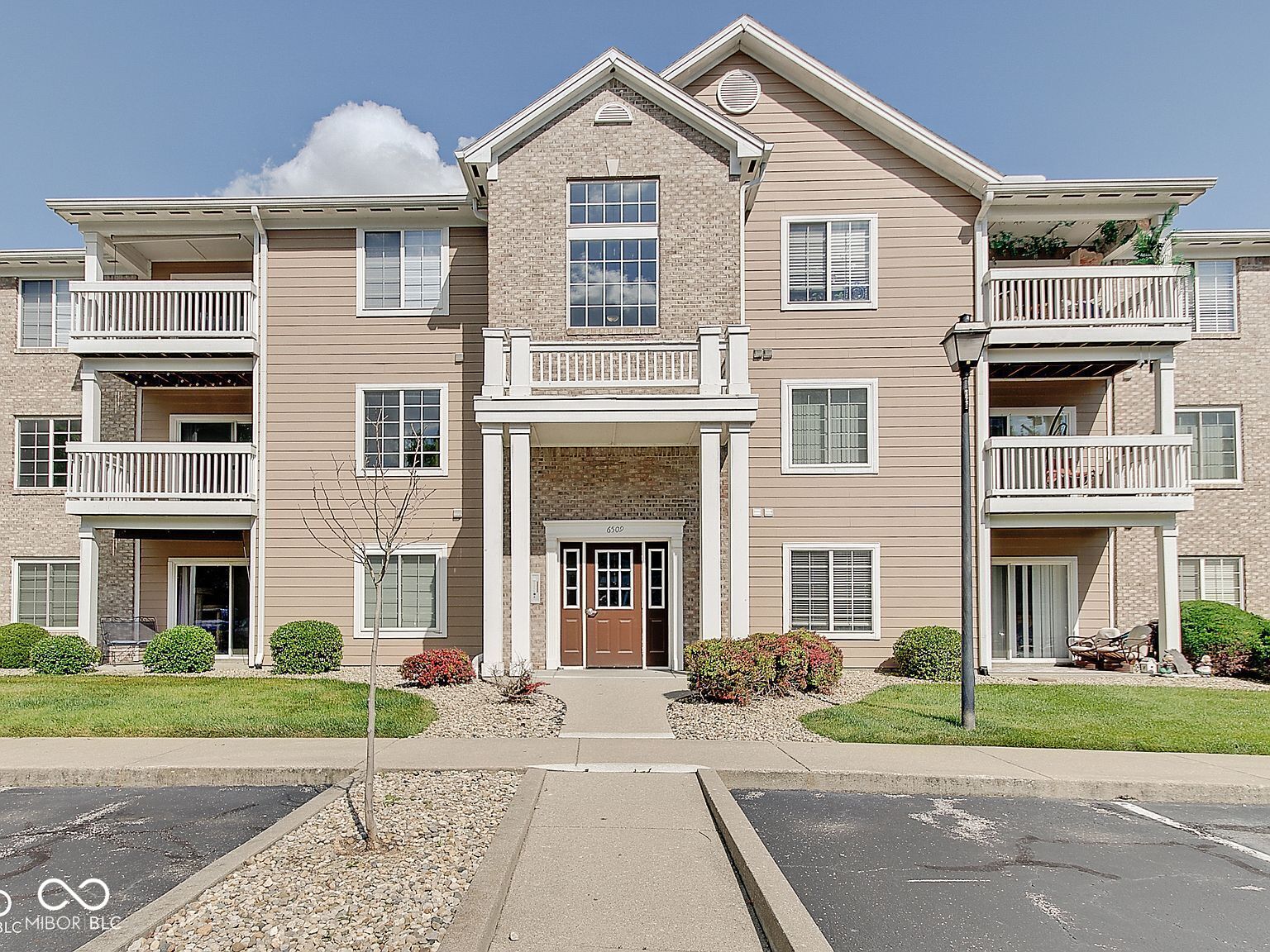 6509 Emerald Hill Court 101 — photo