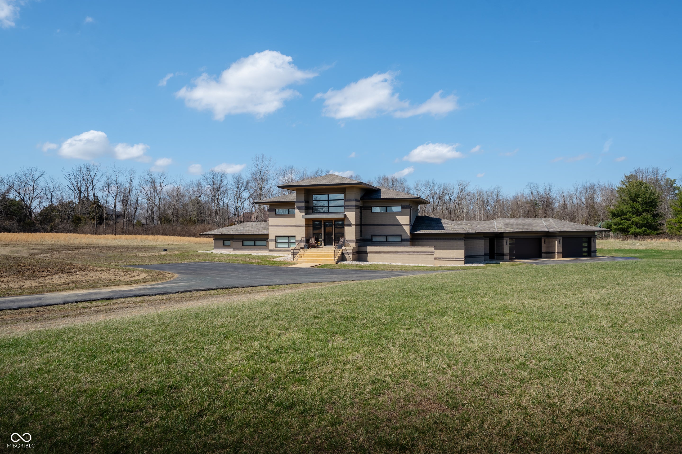 5352 State Road 144 — photo