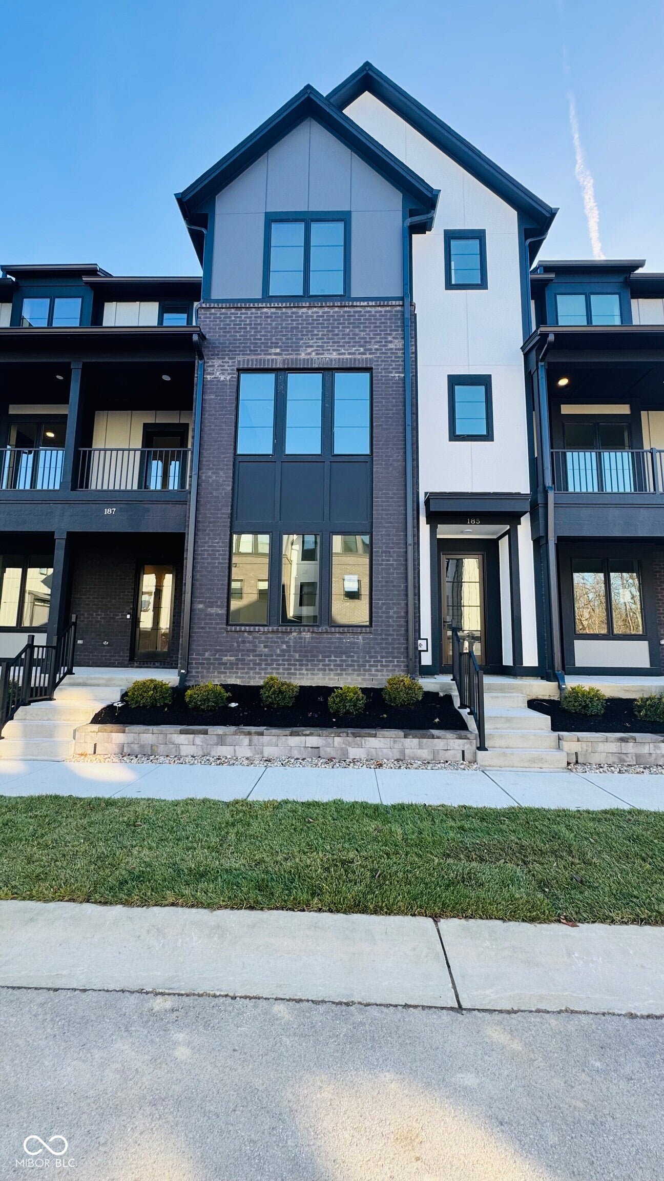 185 Midland Trace Loop — photo