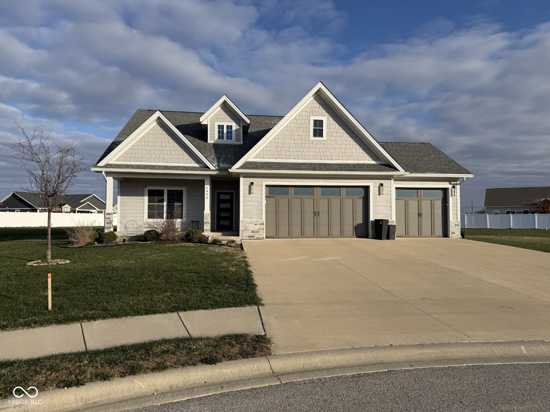 6804 Sunflower Court — photo