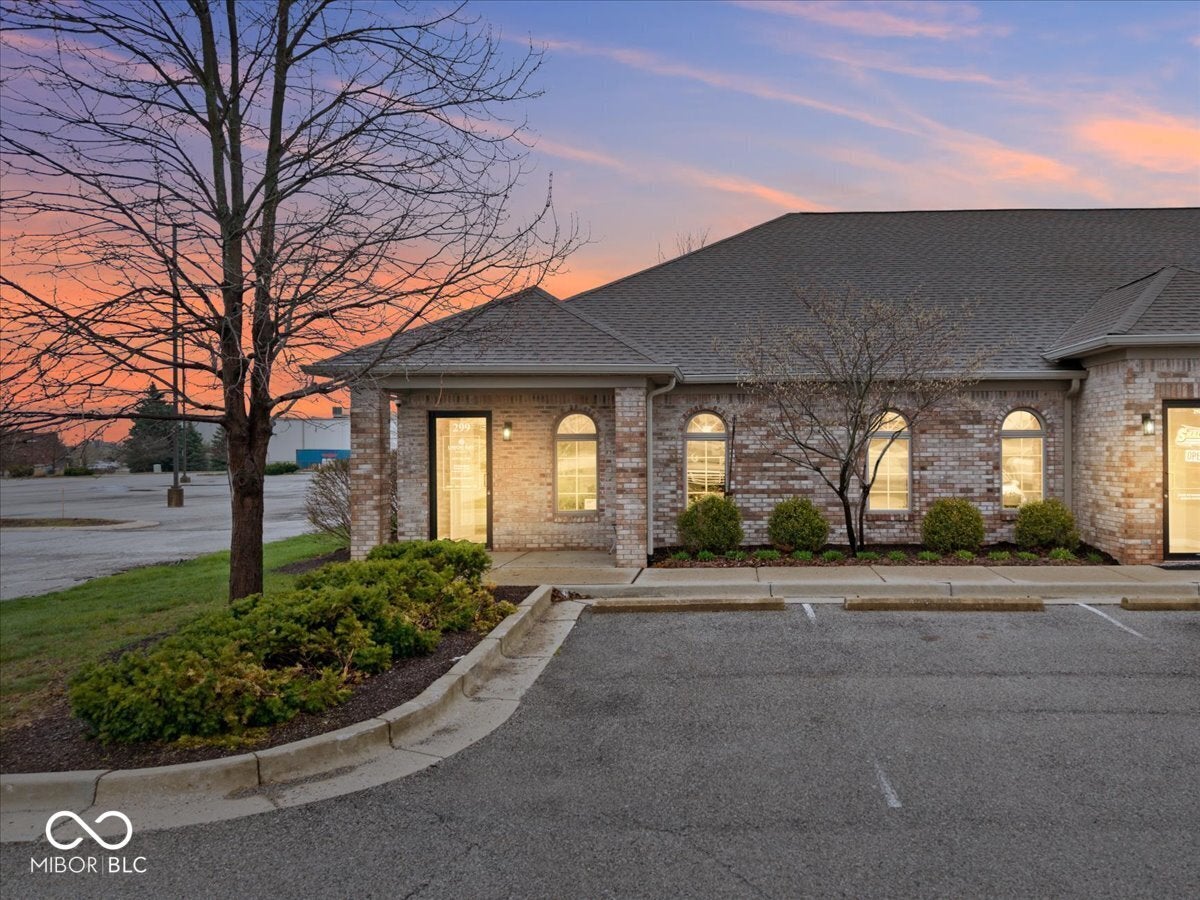 299 Shiloh Crossing — photo