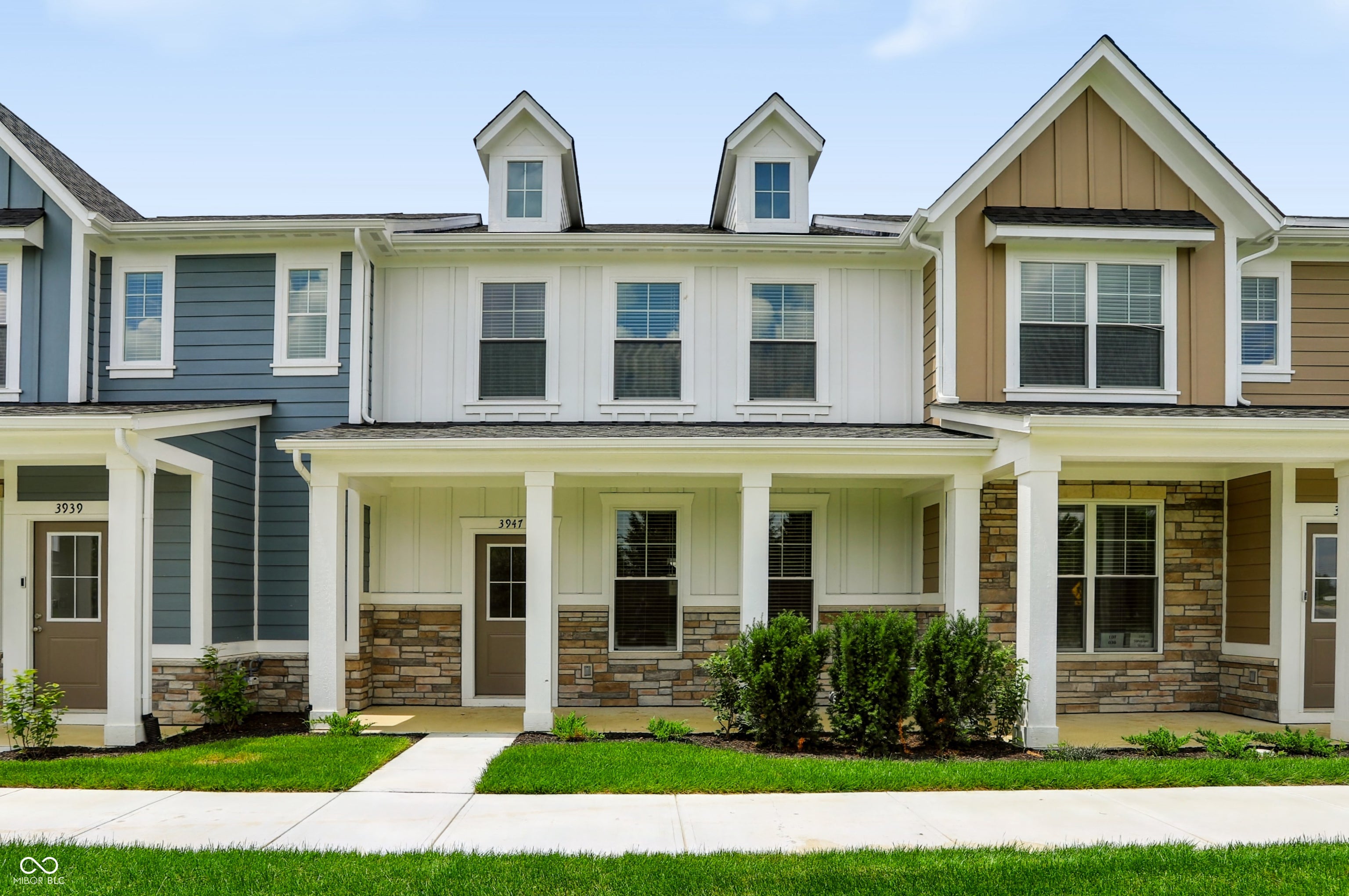 3947 Sandpiper Way — photo